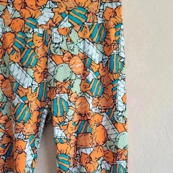 Lularoe halloween candy print leggings one size - Picture 2 of 5